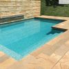 Piscina en marmol royal dorado